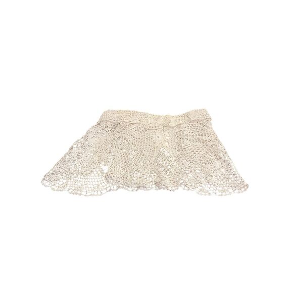 ELIOU Doily Crocheted Mini Skirt in White One Size - Picture 6 of 9
